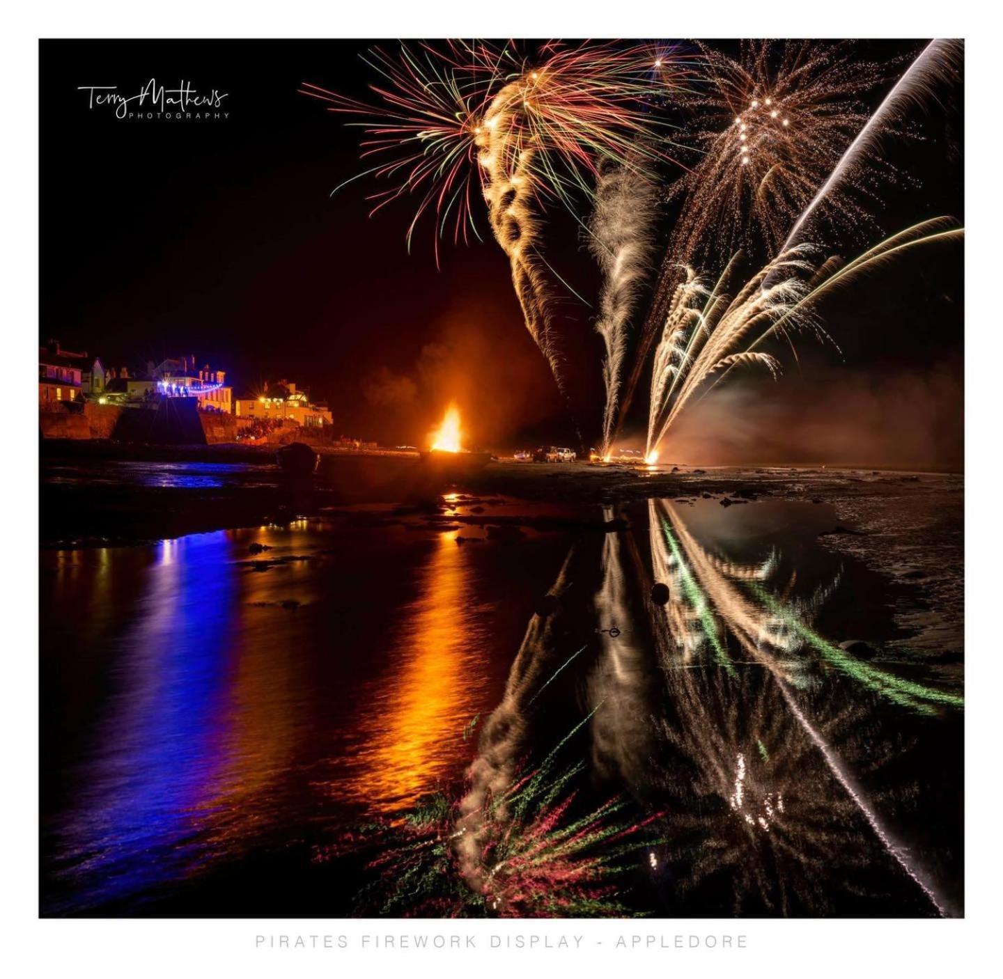 The Seagate Hotel แอปเปิลดอร์ ภายนอก รูปภาพ